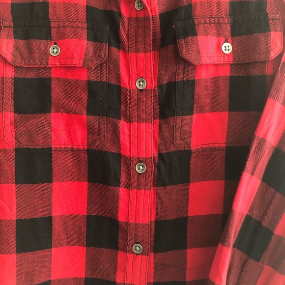 CHAPS Plaid Button Down Shirt - Picture 2 of 5